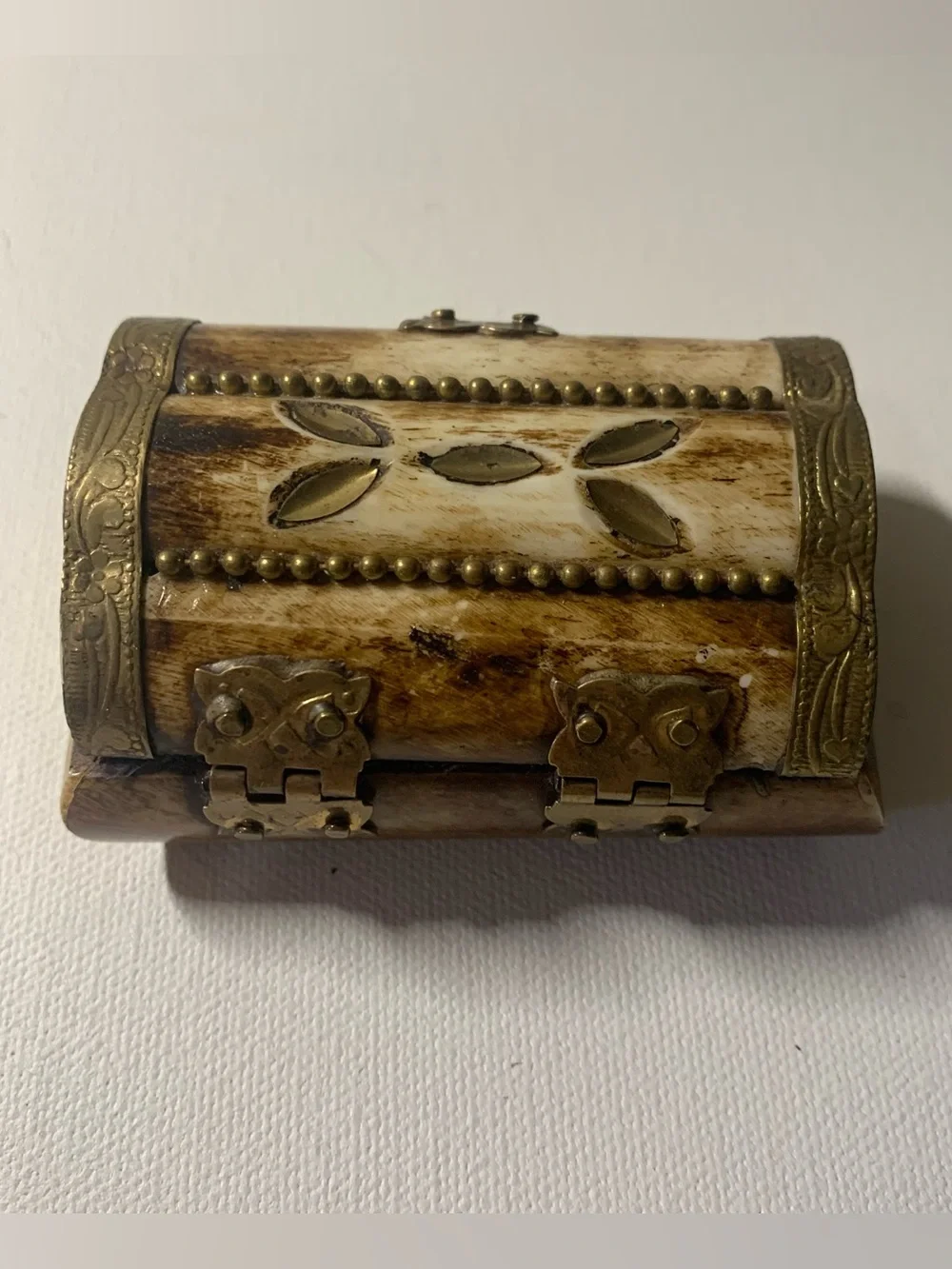 N/A antique bone
